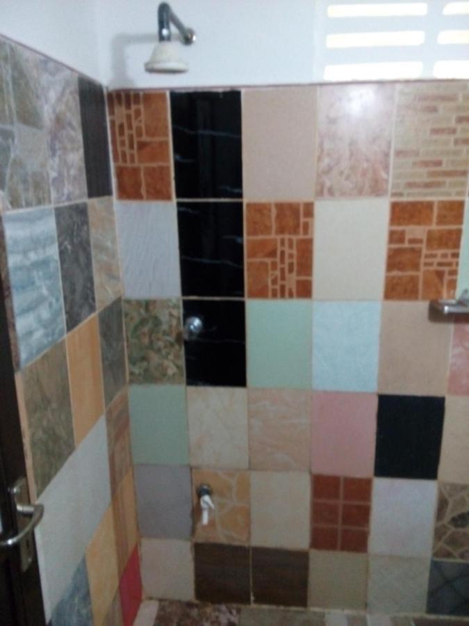 Lake House Homestay アヌラーダプラ エクステリア 写真